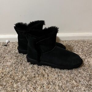 Kirkland Signature Ladies Boot - Size 8